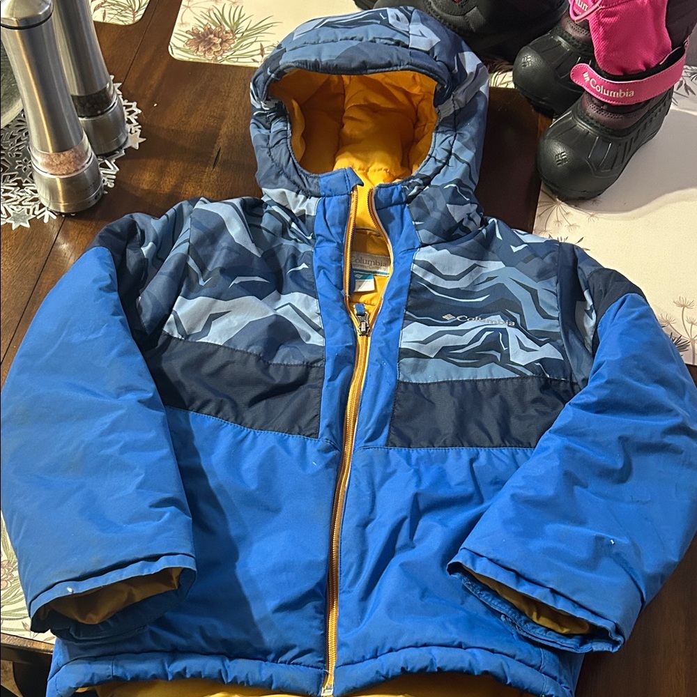 Columbia Kids Blue and Yellow Camo Puffer Jacket